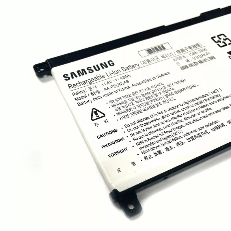 Original Battery Samsung 300E4M series 3780mAh 43Wh