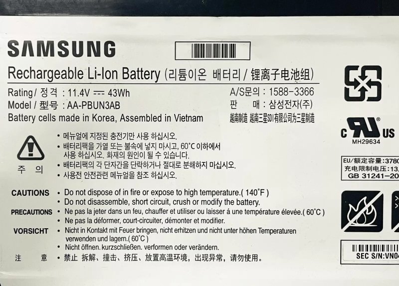 Original Battery Samsung 300E4M series 3780mAh 43Wh